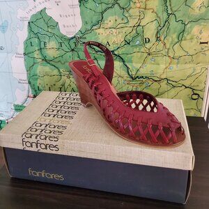 Vintage Fanfares 8M Burgundy Merlot Leather Wedge Sandal New in Box
